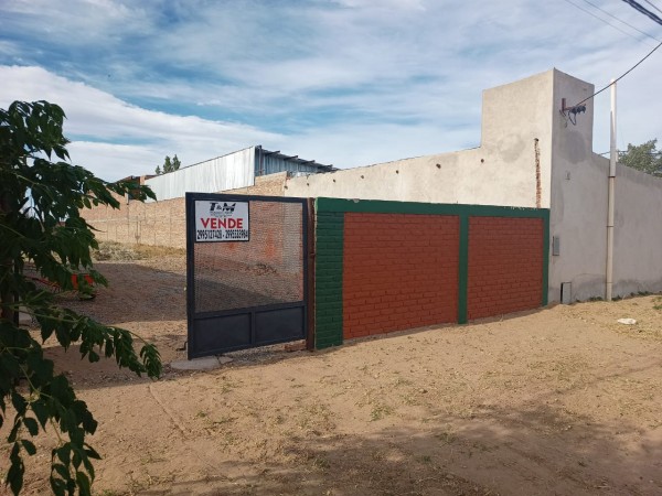 Propiedad En Barrio Parque Industrial (Cutrar Co)