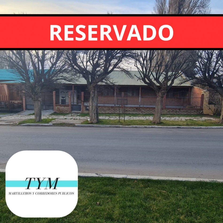 Casa Campamento Uno (Avenida Pedro Rotter)