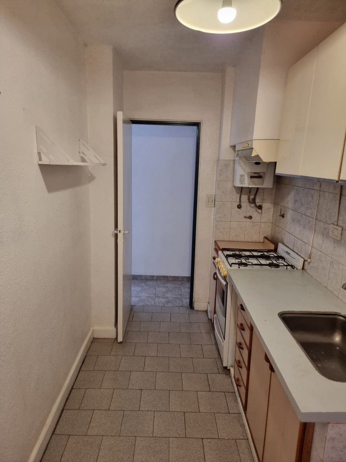 DEPARTAMENTO CON EXCELENTE UBICACION 