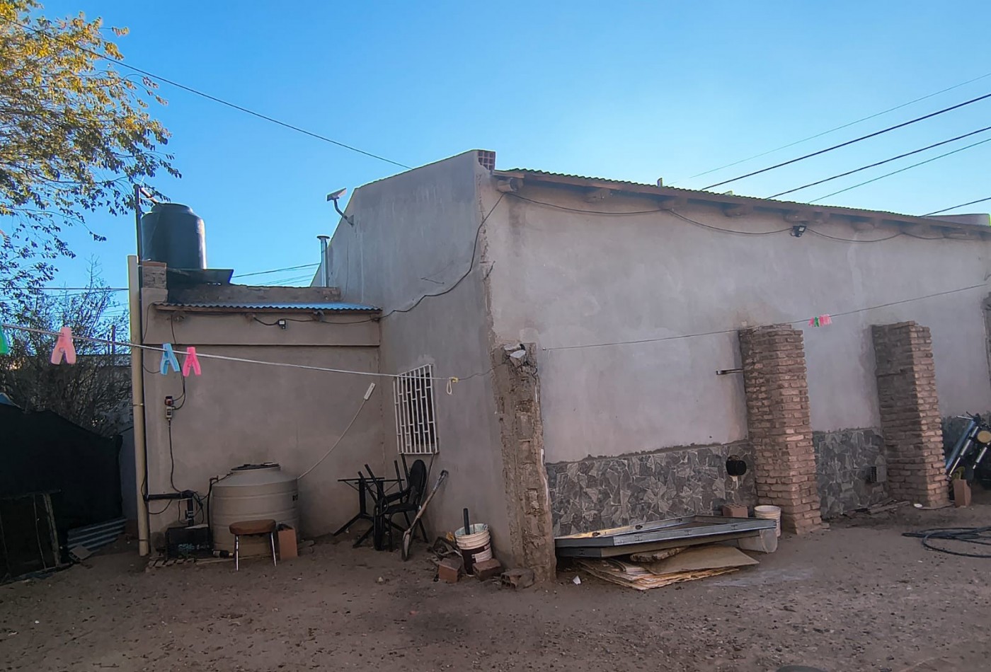 TyM VENDE: LOTE ESQUINA, EXCELENTE INVERSION
