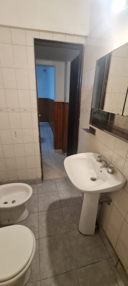 Casa con excelente ubicacion a metros de Av Keidel / Plaza Huincul