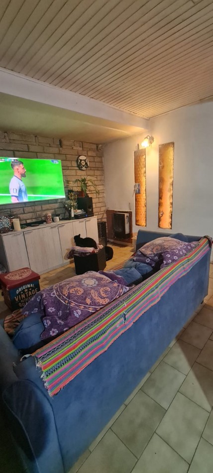 TyM VENDE EN EXCLUSIVA: CASA Y DEPARTAMENTO EN CUTRAL-CO 