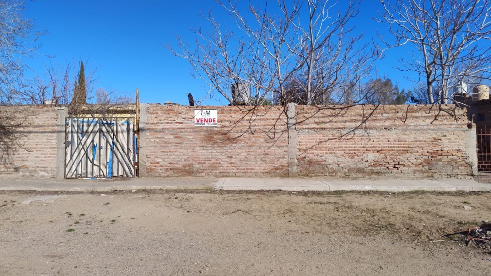TyM VENDE: LOTE ESQUINA EN ZONA CENTRO DE CUTRAL-CO 