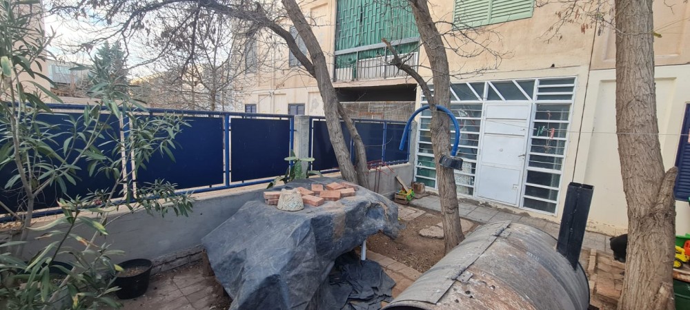 TyM VENDE EN EXCLUSIVA: DEPARTAMENTO CON  FACIL ACCESO A RUTA 22, CUTRAL-CO 
