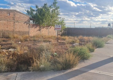 TyM VENDE EN EXCLUSIVA: PROPIEDAD CON MUY BUENA UBICACION 